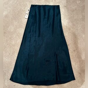 Aritzia Slip Maxi Skirt size 4